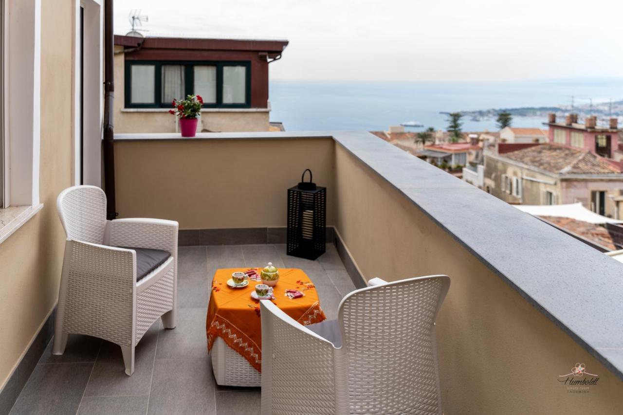 Humboldt Luxury Rooms Taormina Exteriör bild